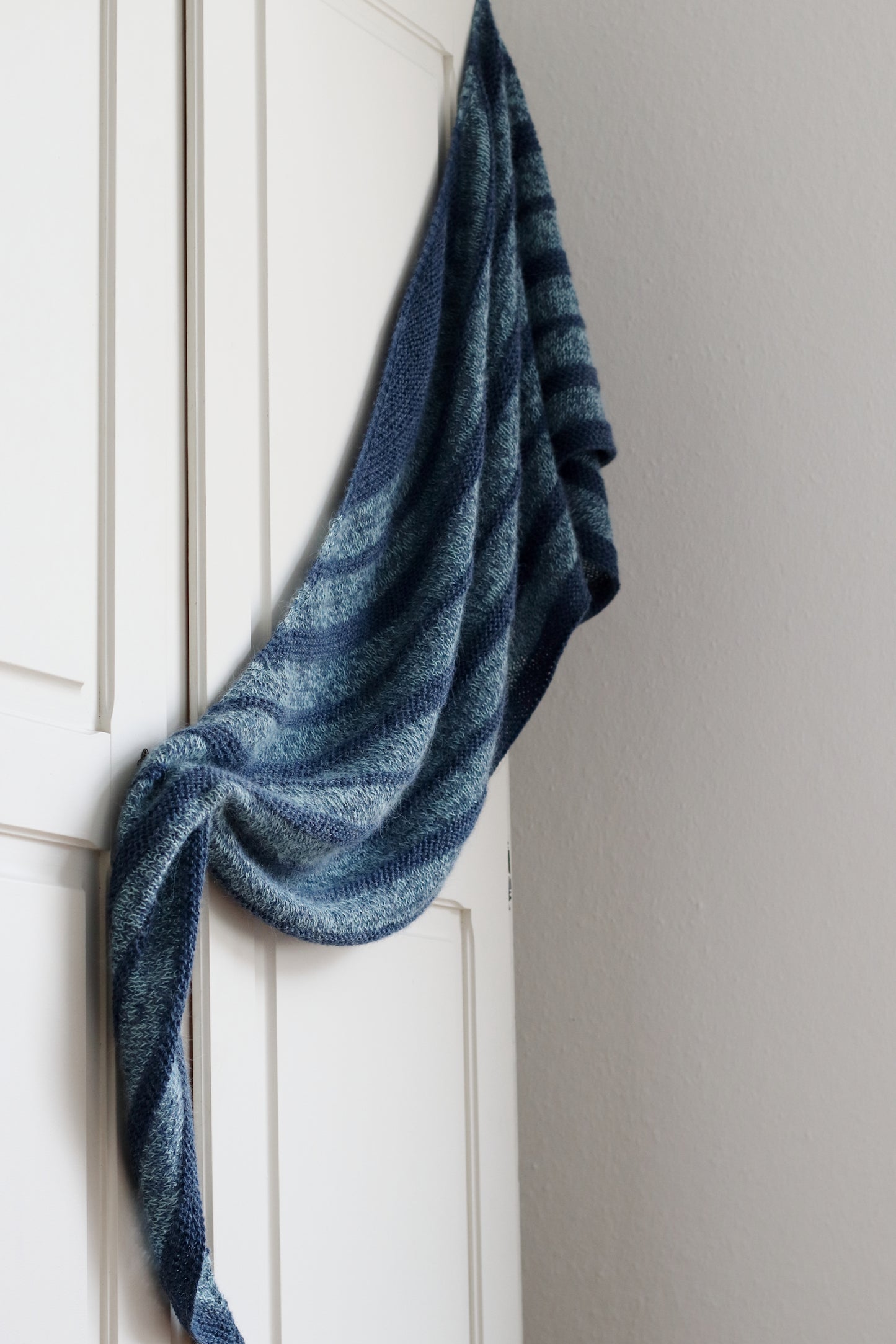 REGENTROPFEN Shawl (Deutsch)