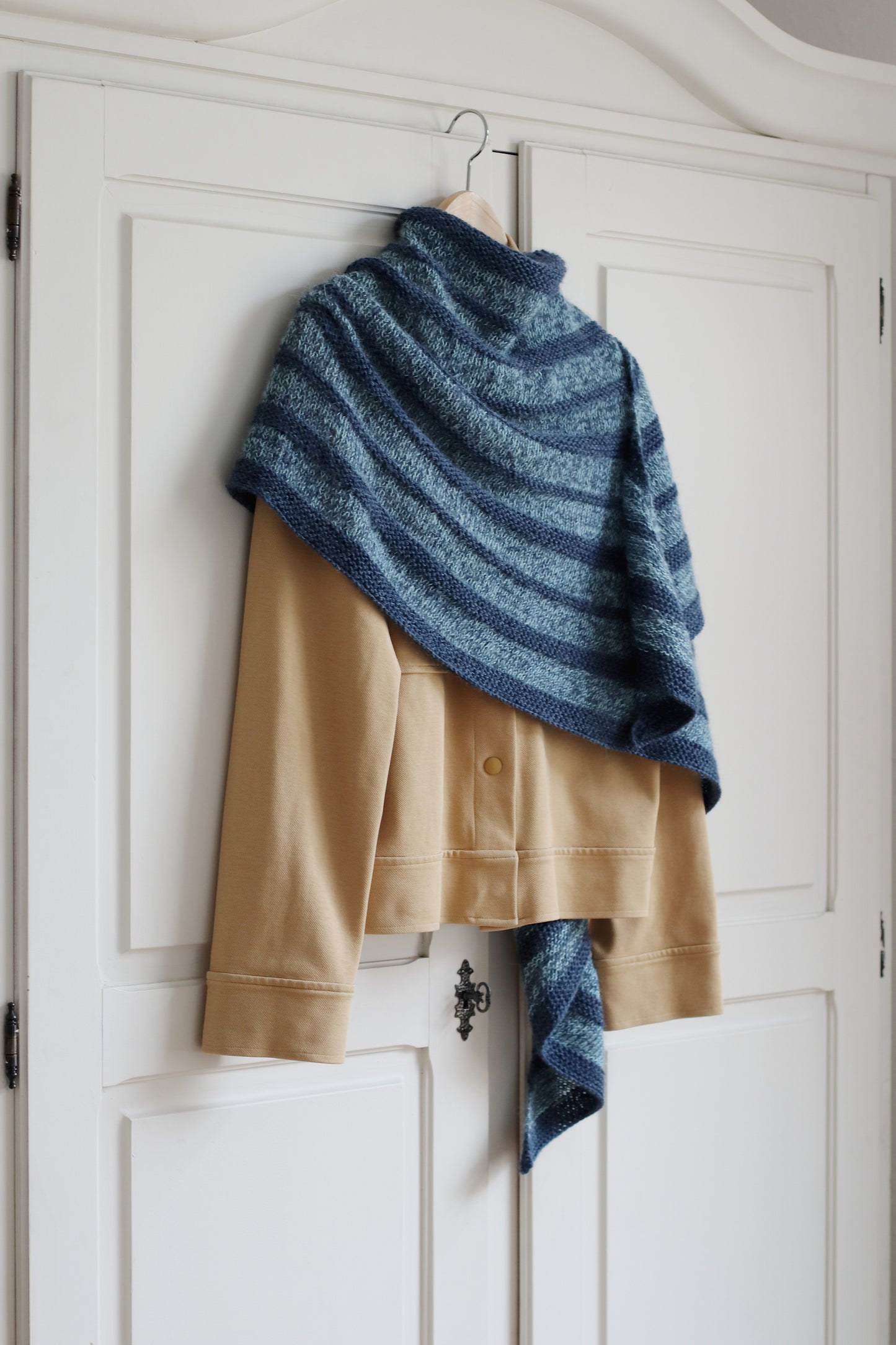 REGENTROPFEN Shawl (Deutsch)