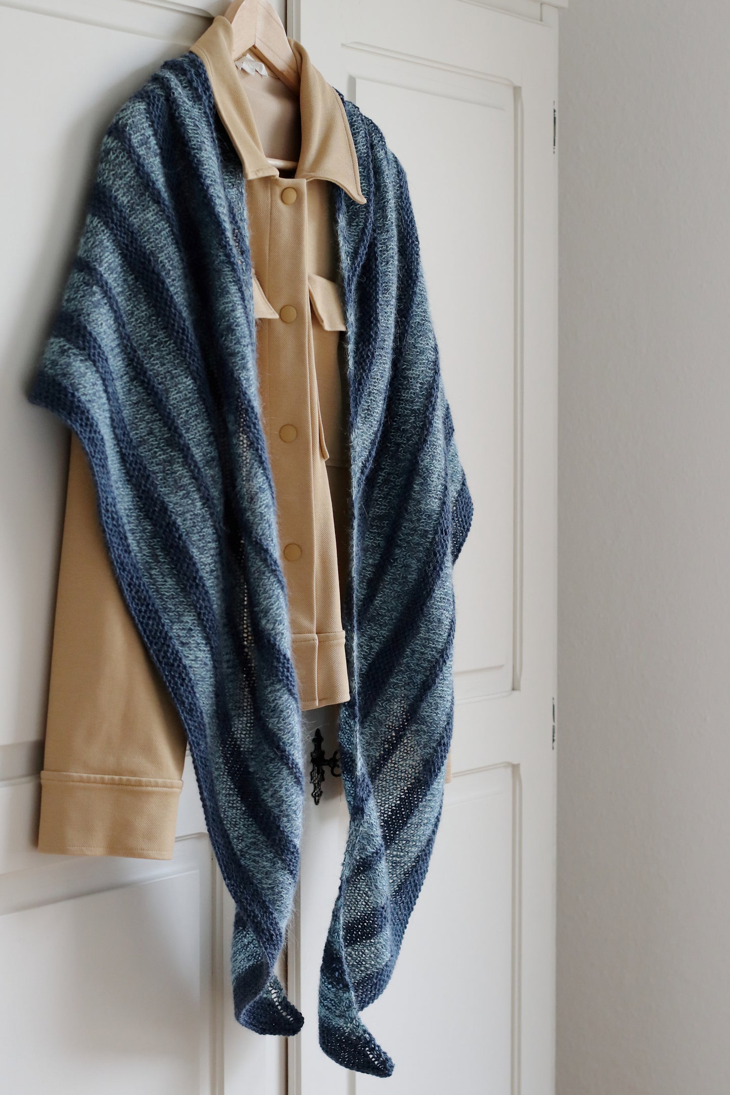 REGENTROPFEN Shawl (Deutsch)