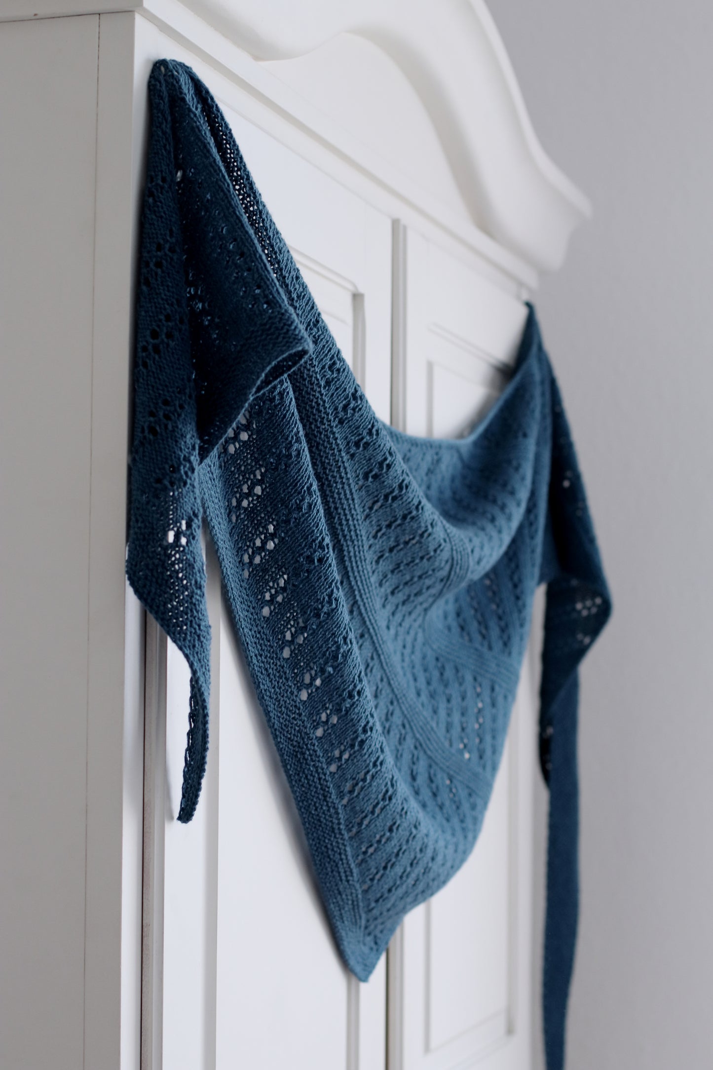 BLAUBEEREN Shawl (Deutsch)