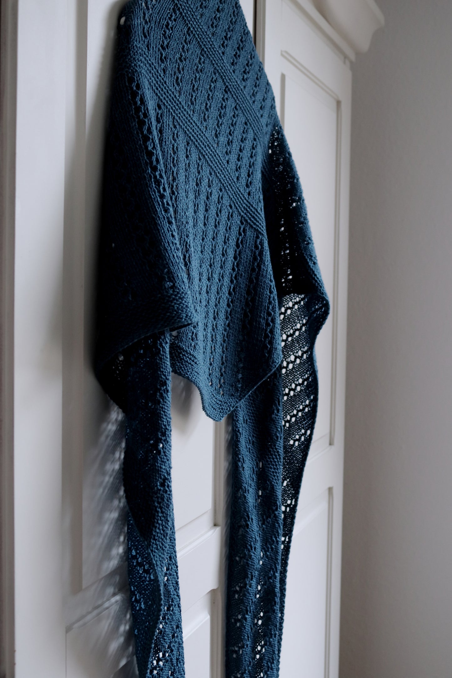 BLAUBEEREN Shawl (Deutsch)