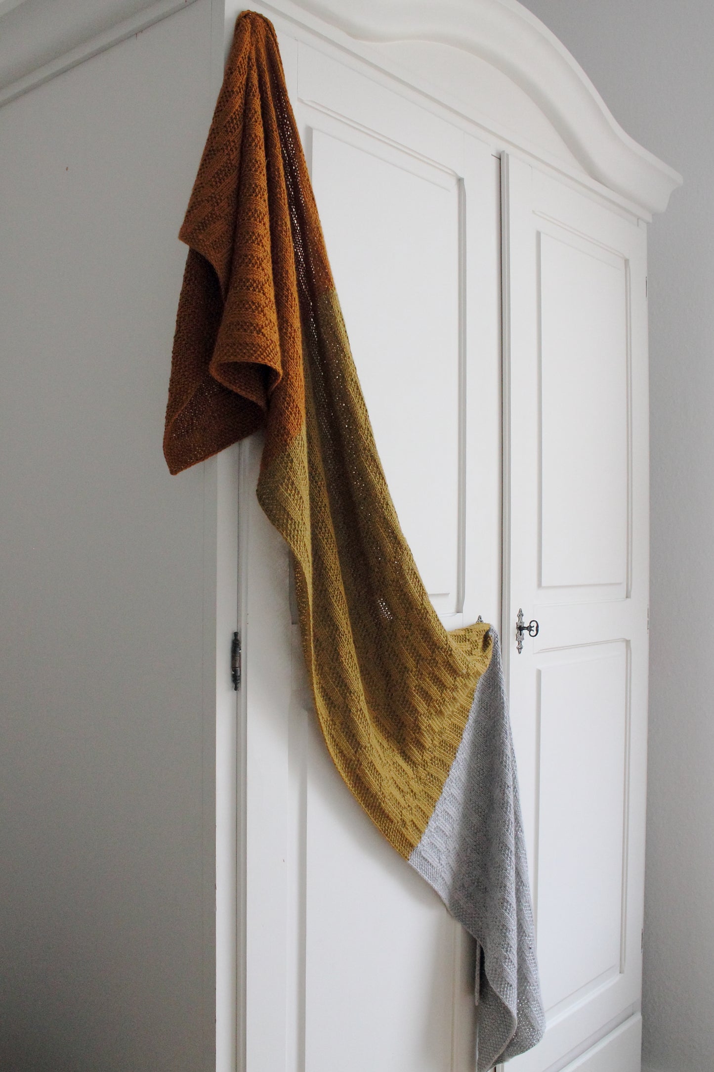 LISTOPAD Shawl (Deutsch)