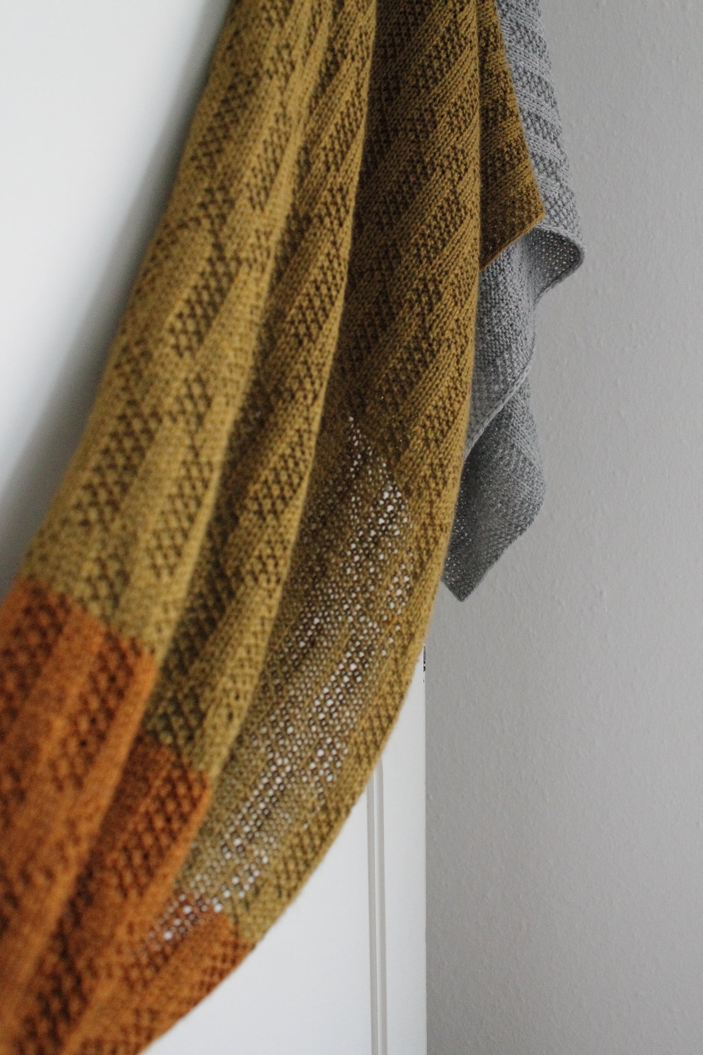 LISTOPAD Shawl (Deutsch)