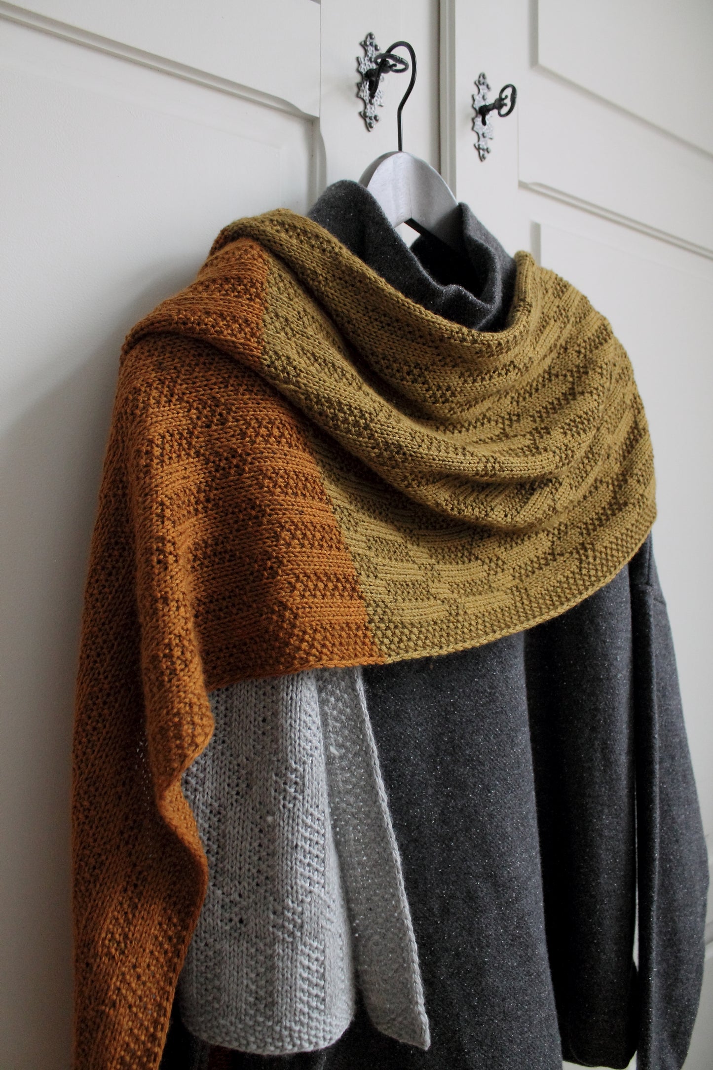 LISTOPAD Shawl (Deutsch)