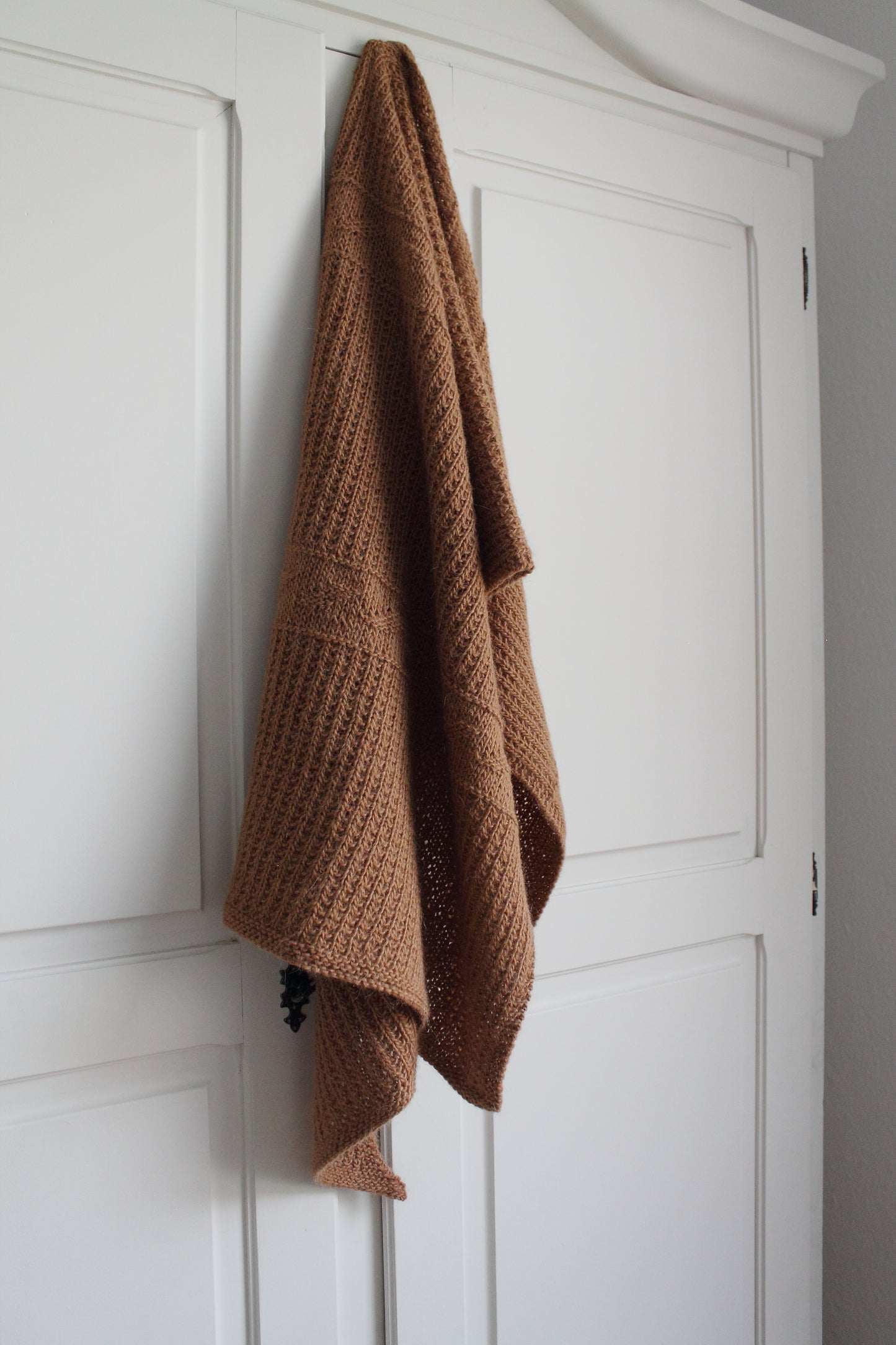 SKARN Shawl (Deutsch)